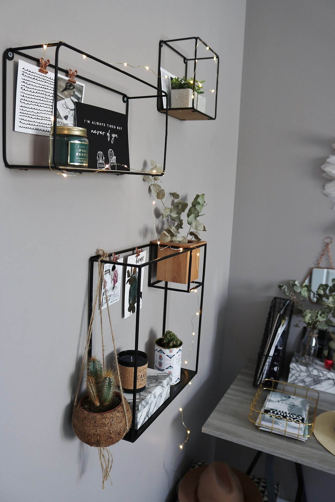 pauline-dress-blog-mode-deco-lifestyle-decoration-interior-french-france-doubs-besancon-fille-blogueuse-blogger-blogeuse-bloggeuse-inspiration-action-fer-bois-boheme-tendance-nature-tropical-fer-etagere-haul-2018