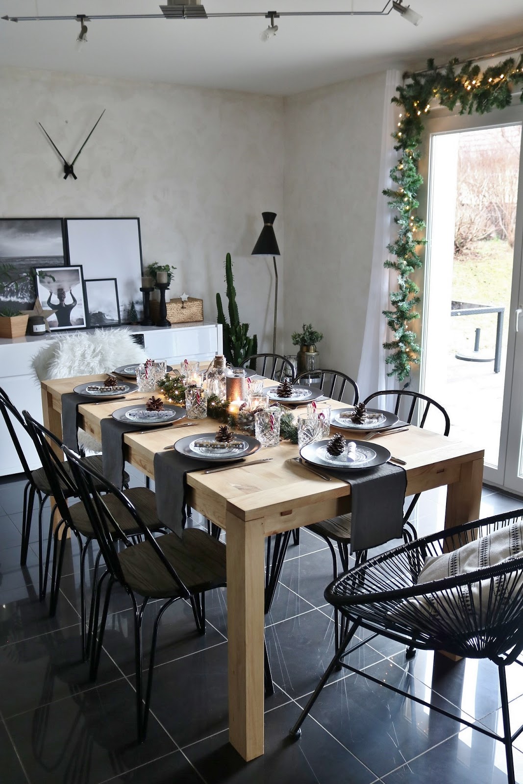 pauline-dress-table-de-noel-fetes-fin-d-annee-nouvel-an-nature-sapin-branches-cocooning-bois-tendance-pomme-de-pin-besancon