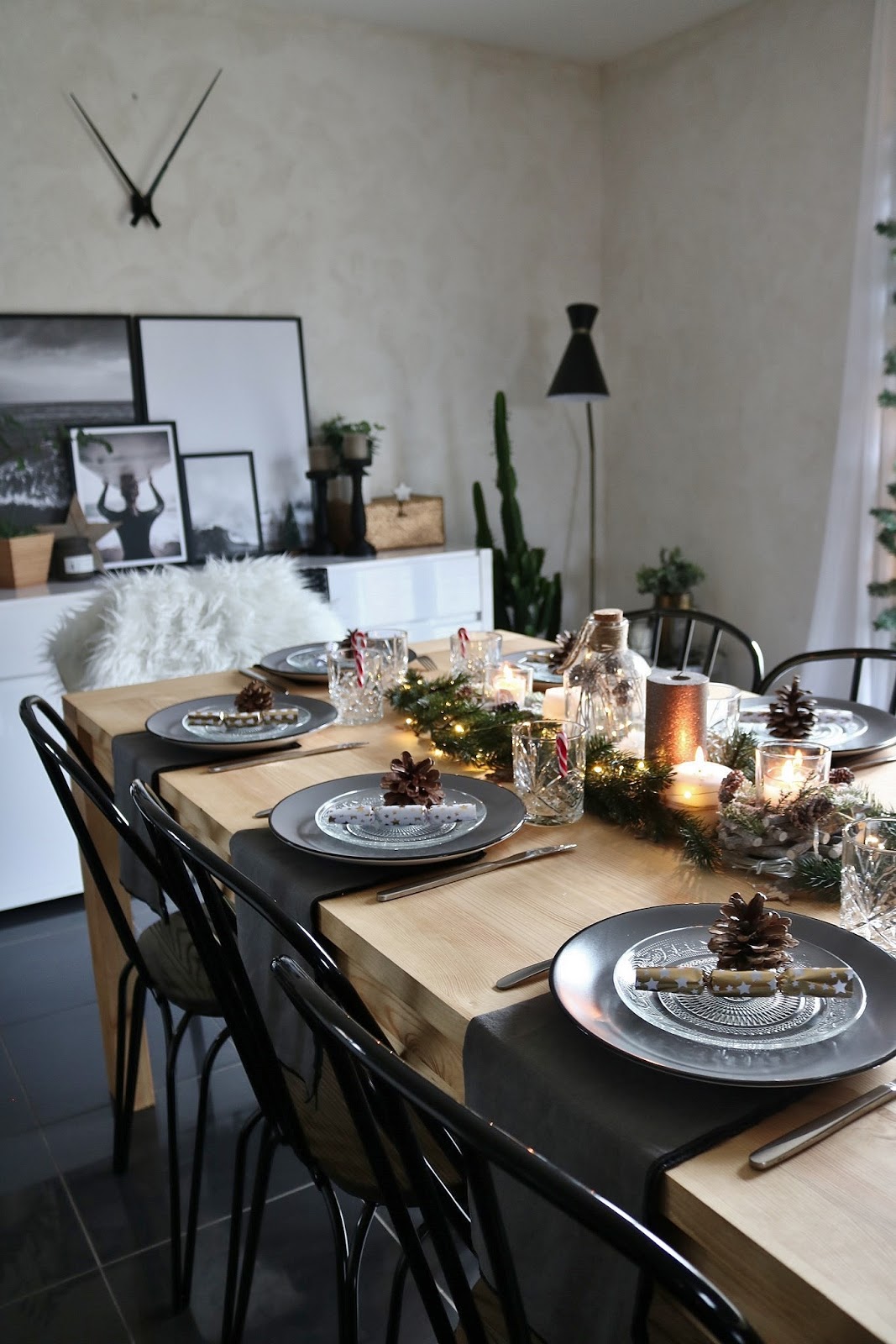 pauline-dress-table-de-noel-fetes-fin-d-annee-nouvel-an-nature-sapin-branches-cocooning-bois-tendance-pomme-de-pin-besancon