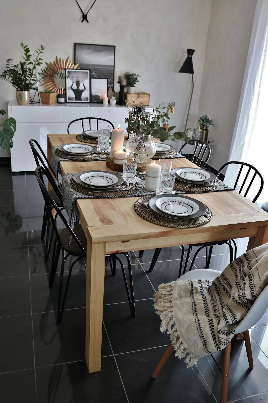 pauline-dress-blog-mode-deco-lifestyle-table-printemps-decoration-eucalyptus-tendance-2018-chemins-de-table-lanterne-boho-chic-boheme-vert-nature-plantes-besancon-fille