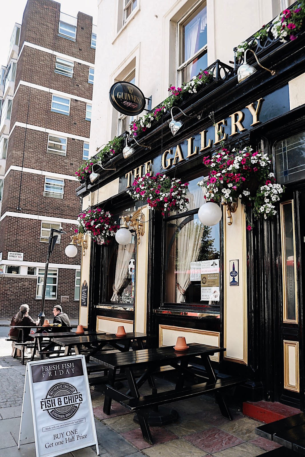 pauline-dress-blog-mode-deco-lifestyle-travel-voyage-europe-londres-angleterre-idees-visites-parcours-touristique-instagram-instagrammable-lieux