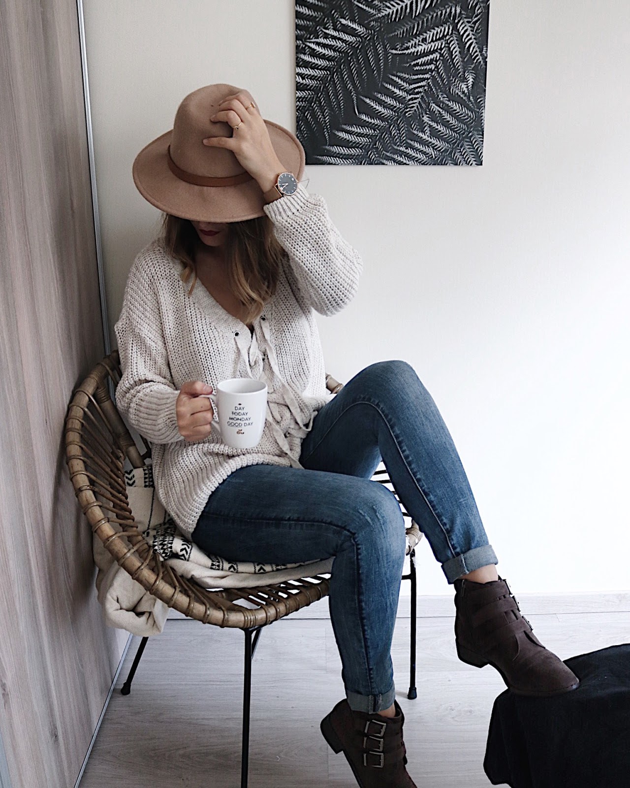 pauline-dress-auto-entrepreneur-autoentrepreneur-conseil-debuter-lancer-son-activite-blog-blogueur-blogueuse-besancon