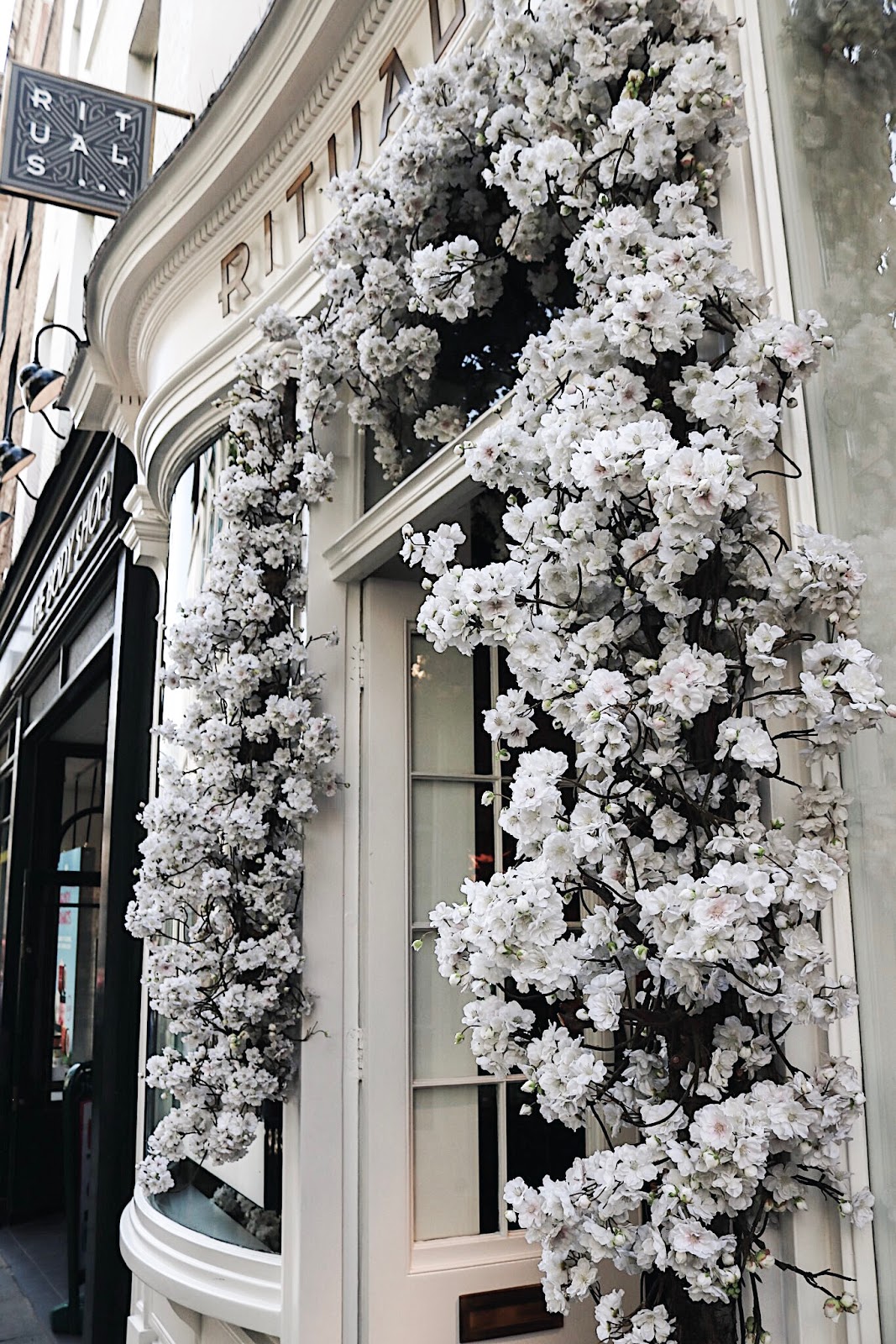 pauline-dress-blog-mode-deco-lifestyle-travel-voyage-europe-londres-angleterre-idees-visites-parcours-touristique-instagram-instagrammable-lieux